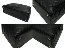 画像をギャラリービューアに読み込む, 極美品 CHANEL シャネル ボストンバッグ ボーリングボストンバック キャビアスキン 8番台 ブラック ゴールド金具 中古 4b009130