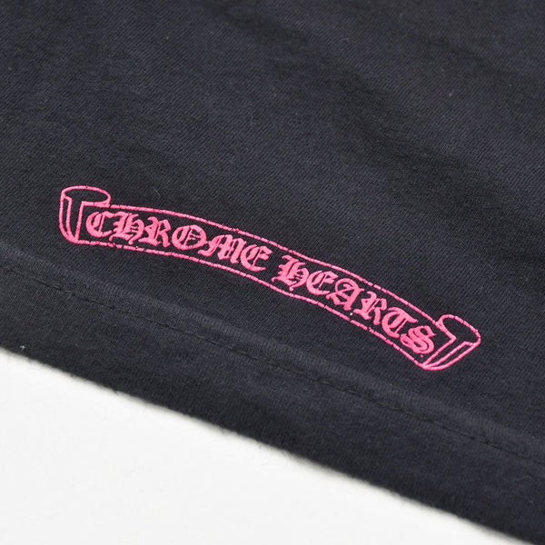 極美品 CHROME HEARTS クロムハーツ Made in Hollywood Vertical Logo Tee Sサイズ ブラック ピンク スクロールラベル クロス 中古 4a009187