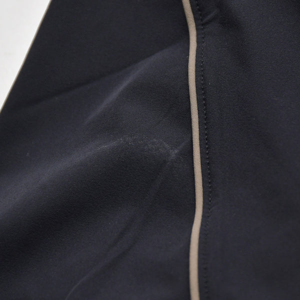 新品未使用 NIKESKIMS ナイキ スキムズ セットアップ ジャケット パンツ IU2223/IU2224 ナイロン ブラック ベージュサイズL・S 中古 4a009263