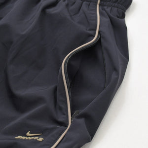 新品未使用 NIKESKIMS ナイキ スキムズ セットアップ ジャケット パンツ IU2223/IU2224 ナイロン ブラック ベージュサイズL・S 中古 4a009263
