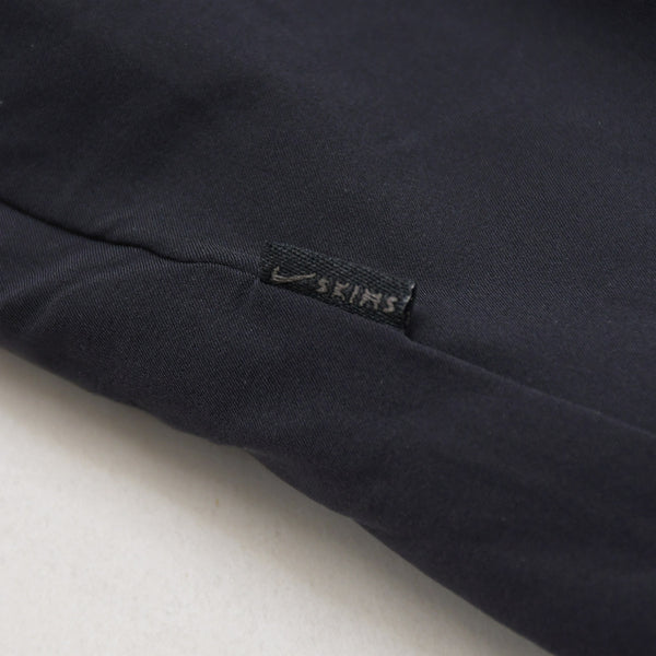 新品未使用 NIKESKIMS ナイキ スキムズ セットアップ ジャケット パンツ IU2223/IU2224 ナイロン ブラック ベージュサイズL・S 中古 4a009263