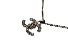 画像をギャラリービューアに読み込む, CHANEL シャネル ココマーク ネックレス 重量約7g 05V刻印 全長約43.5cm メタル ラインストーン クリア シルバー 美品 中古 4b009277