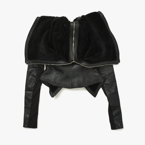 極美品 RICK OWENS リックオウエンス 変形 レザージャケット フード付き RP 9717/LSHO ラムレザー ブラック シルバー金具 サイズ38 中古 4a009325