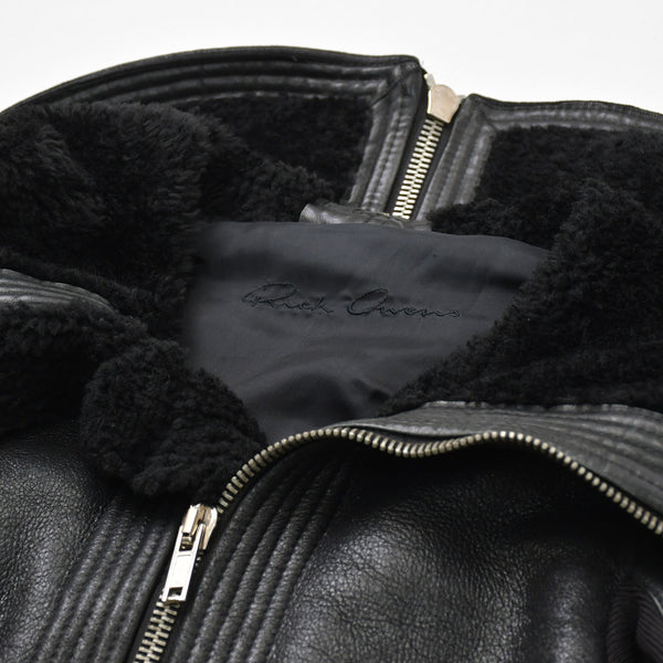 極美品 RICK OWENS リックオウエンス 変形 レザージャケット フード付き RP 9717/LSHO ラムレザー ブラック シルバー金具 サイズ38 中古 4a009325