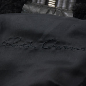 極美品 RICK OWENS リックオウエンス 変形 レザージャケット フード付き RP 9717/LSHO ラムレザー ブラック シルバー金具 サイズ38 中古 4a009325