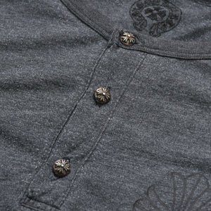 CHROME HEARTS Henley Neck Long Sleeve T-Shirt U.S.AGray with silver hardware, size S, excellent condition, pre-owned. (Item number: 4a009385)