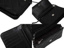 画像をギャラリービューアに読み込む, 極美品 CHANEL シャネル チェーンウォレット 財布 AP1649 30番台 ココマーク キャビアスキン キルティング シルバー金具 中古 4b009802