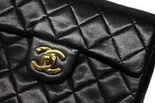 画像をギャラリービューアに読み込む, CHANEL シャネル ミニマトラッセ17 Sフラップ Sチェーンショルダーバッグ 1番台 ラムスキン ココマーク ブラック 美品 中古 4b009874