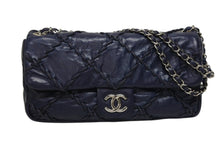 画像をギャラリービューアに読み込む, 極美品 CHANEL シャネル ウルトラステッチ チェーンショルダーバッグ A48492 15番台 ラムスキン ココマーク ネイビー シルバー金具 中古 4b009879