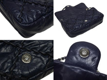 画像をギャラリービューアに読み込む, 極美品 CHANEL シャネル ウルトラステッチ チェーンショルダーバッグ A48492 15番台 ラムスキン ココマーク ネイビー シルバー金具 中古 4b009879