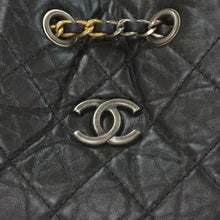 Load image into Gallery viewer, 極美品 CHANEL シャネル ガブリエル スモール バックパック A94485 26番台 ココマーク キルティング カーフスキン ブラック 中古 4b009963