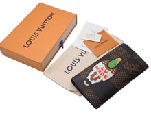 画像をギャラリービューアに読み込む, 極美品 LOUIS VUITTON × NIGO ルイヴィトン ニゴ ダミエ ジャイアント ポルトフォイユ ブラザ 長財布 N60393 ブラウン ウォレット 中古 4c073092