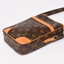 画像をギャラリービューアに読み込む, 極美品 LOUIS VUITTON ルイヴィトン ダヌーブ ショルダーバッグ M45266 モノグラム PVC レザー ゴールド金具 中古 4b013935
