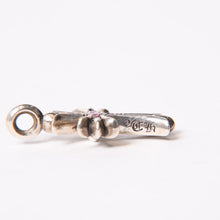 画像をギャラリービューアに読み込む, CHROME HEARTS クロムハーツ タイニーファットクロス ペンダントトップ シルバー925 ピンクサファイヤ 5.8g 美品 中古 4b014088
