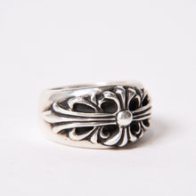 画像をギャラリービューアに読み込む, CHROME HEARTS クロムハーツ FLORAL CROSS フローラルクロス リング 指輪 重量約15.6g サイズ15号 スターリングシルバー 美品 中古 4b014092
