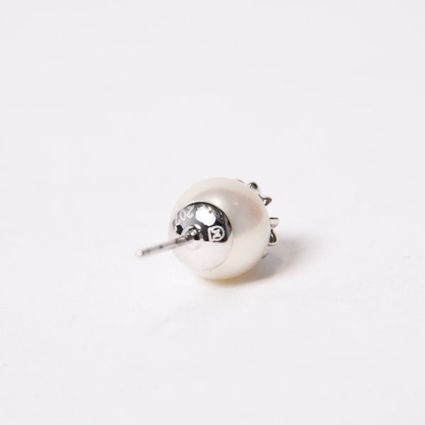 新品未使用 CHROME HEARTS クロムハーツ × ミキモト MIKIMOTO スタッド CHプラスパール ピアス 18K WG 中古 4b014110