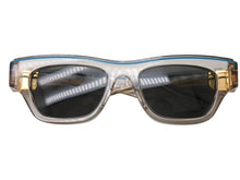 画像をギャラリービューアに読み込む, 新品同様 BOTTEGA VENETA ボッテガヴェネタ キャットアイ型 セルフレーム クリアフレーム サングラス BV1137S クリア ブルー 中古 4b005901