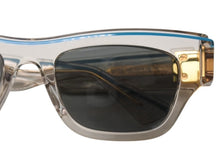 画像をギャラリービューアに読み込む, 新品同様 BOTTEGA VENETA ボッテガヴェネタ キャットアイ型 セルフレーム クリアフレーム サングラス BV1137S クリア ブルー 中古 4b005901