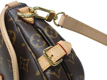 画像をギャラリービューアに読み込む, 極美品 LOUIS VUITTON ルイヴィトン ソミュール BB ショルダーバッグ M46740 モノグラム PVC レザー ゴールド金具 中古 4b006591