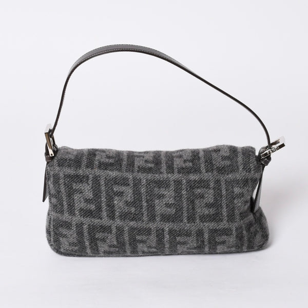 FENDI フェンディ マンマバケット ワンショルダーバッグ ズッキーノ ウール グレー 美品 中古 4a000498