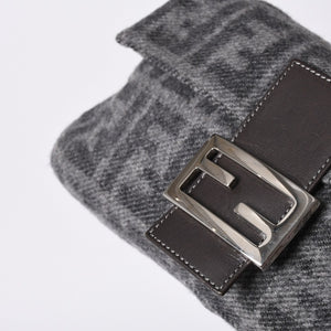 FENDI フェンディ マンマバケット ワンショルダーバッグ ズッキーノ ウール グレー 美品 中古 4a000498