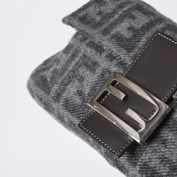FENDI フェンディ マンマバケット ワンショルダーバッグ ズッキーノ ウール グレー 美品 中古 4a000498