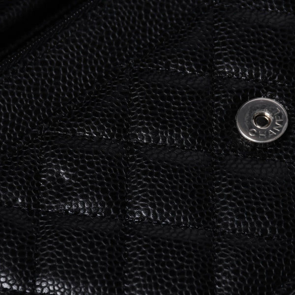 新品同様 CHANEL シャネル チェーンウォレット 長財布 AP0250 29番台 ココマーク キャビアスキン ブラック シルバー金具 中古 4a000415