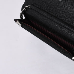 新品同様 CHANEL シャネル チェーンウォレット 長財布 AP0250 29番台 ココマーク キャビアスキン ブラック シルバー金具 中古 4a000415