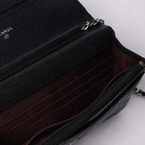 新品同様 CHANEL シャネル チェーンウォレット 長財布 AP0250 29番台 ココマーク キャビアスキン ブラック シルバー金具 中古 4a000415