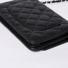画像をギャラリービューアに読み込む, 新品同様 CHANEL シャネル チェーンウォレット 長財布 AP0250 29番台 ココマーク キャビアスキン ブラック シルバー金具 中古 4a000415