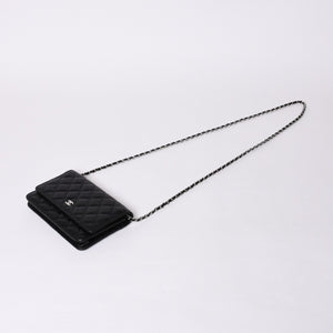 新品同様 CHANEL シャネル チェーンウォレット 長財布 AP0250 29番台 ココマーク キャビアスキン ブラック シルバー金具 中古 4a000415