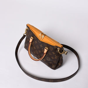 Very good condition LOUIS VUITTON Pallas MM handbag M40929 Monogram canvas Yellow Gold hardware Used 4a000599