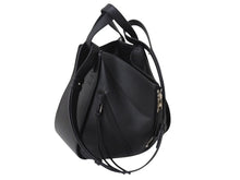 画像をギャラリービューアに読み込む, 極美品 LOEWE ロエベ ハンモックバッグ スモール ショルダーバッグ エンボス加工 2way レザー ブラック シルバー金具 中古 4b003003