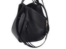 画像をギャラリービューアに読み込む, 極美品 LOEWE ロエベ ハンモックバッグ スモール ショルダーバッグ エンボス加工 2way レザー ブラック シルバー金具 中古 4b003003