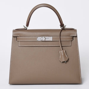 新品未使用 HERMES エルメス ケリー28 外縫い エトゥープ B刻印 ヴォーエプソン シルバー金具 ハンドバッグ 中古 4a001067