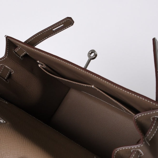 新品未使用 HERMES エルメス ケリー28 外縫い エトゥープ B刻印 ヴォーエプソン シルバー金具 ハンドバッグ 中古 4a001067