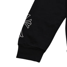 画像をギャラリービューアに読み込む, CHROME HEARTS クロムハーツ セメタリークロスジップアップパーカー CHクロス セメタリークロス シルバー金具 ブラック 黒 美品 中古 4a002033