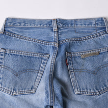 画像をギャラリービューアに読み込む, 新品未使用 CHROME HEARTS クロムハーツ × LEVI'S リーバイス デニムパンツ ジーンズ サイズ27 クロスボールボタン インディゴブルー中古 4a001412