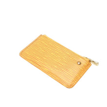 画像をギャラリービューアに読み込む, 極美品 LOUIS VUITTON ルイ ヴィトン ポシェット クレ コインケース M63809 タッシリーイエロー エピレザー ゴールド金具 中古 4a001251