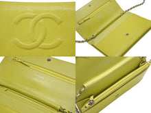 Load image into Gallery viewer, CHANEL シャネル チェーンショルダーウォレット 長財布 A48654 18番台 ココマーク キャビアスキン イエロー 美品 中古 4b006536