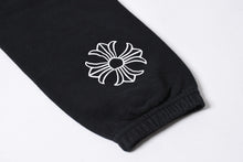 Load the image into the gallery viewer. CHROME HEARTS クロムハーツ CHプラス ロゴプリント スウェットパンツ ブラック ホワイト Sサイズ ジョガーパンツ 美品 中古 4a005612