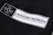 Load the image into the gallery viewer. CHROME HEARTS クロムハーツ CHプラス ロゴプリント スウェットパンツ ブラック ホワイト Sサイズ ジョガーパンツ 美品 中古 4a005612