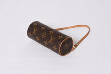 画像をギャラリービューアに読み込む, LOUIS VUITTON ルイヴィトン パピヨン30 ハンドバッグ M51385 筒型 モノグラムキャンバス ブラウン 美品 中古 4a000870