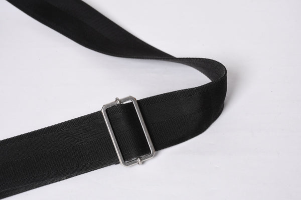 BOTTEGAVENETA ボッテガヴェネタ イントレチャート ショルダーバッグ 651836 レザー ブラック シルバー金具 美品 中古 4a000373