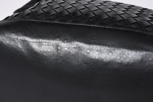 BOTTEGAVENETA ボッテガヴェネタ イントレチャート ショルダーバッグ 651836 レザー ブラック シルバー金具 美品 中古 4a000373