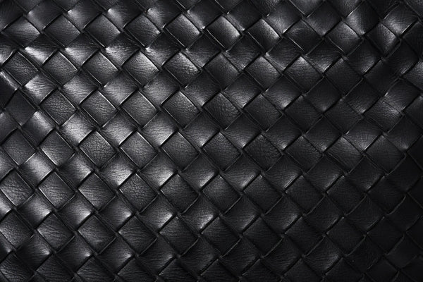 BOTTEGAVENETA ボッテガヴェネタ イントレチャート ショルダーバッグ 651836 レザー ブラック シルバー金具 美品 中古 4a000373