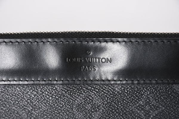 LOUIS VUITTON ルイヴィトン モノグラムエクリプス ポシェットディスカバリー M62291 クラッチバッグ ブラック 美品 中古 4a004673