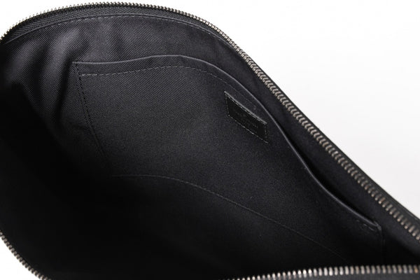 LOUIS VUITTON ルイヴィトン モノグラムエクリプス ポシェットディスカバリー M62291 クラッチバッグ ブラック 美品 中古 4a004673