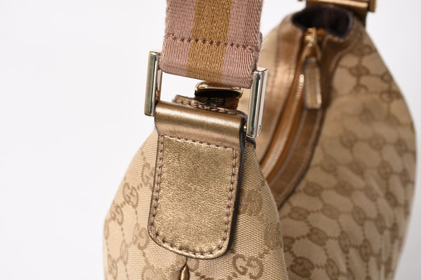 極美品 GUCCI グッチ GGクリスタル ショルダーバッグ GGキャンバス ホーボー 181092 1669 ベージュ ゴールド金具 中古 4a004959