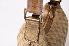 画像をギャラリービューアに読み込む, 極美品 GUCCI グッチ GGクリスタル ショルダーバッグ GGキャンバス ホーボー 181092 1669 ベージュ ゴールド金具 中古 4a004959